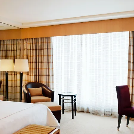 Lugal, A Luxury Collection Hotel, 호텔