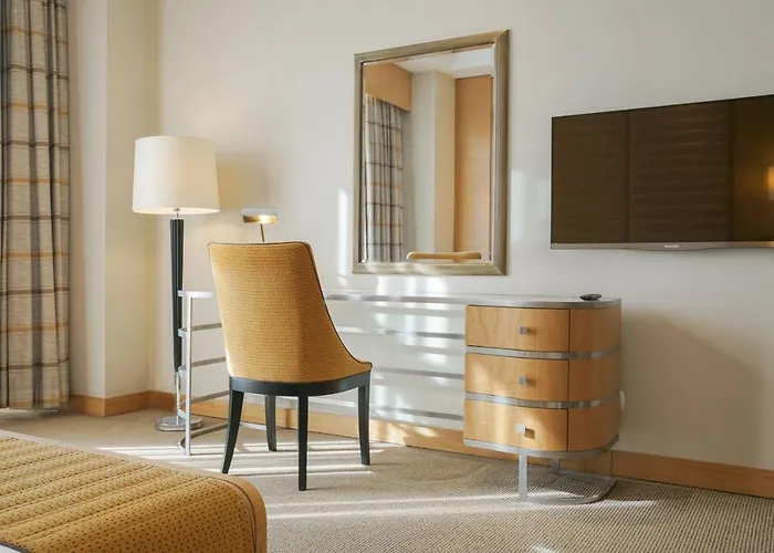 Отель Lugal, A Luxury Collection Hotel, 5*