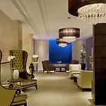 Lugal, A Luxury Collection Hotel, Szálloda