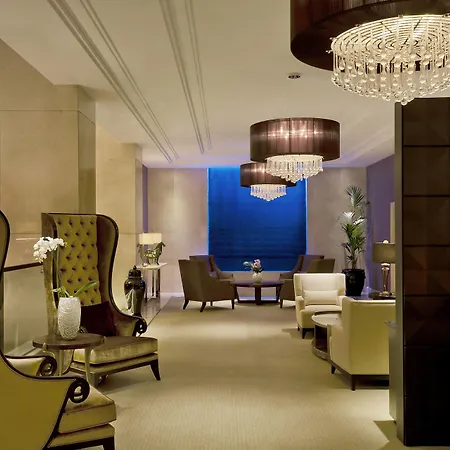 Lugal, A Luxury Collection Hotel, Szálloda