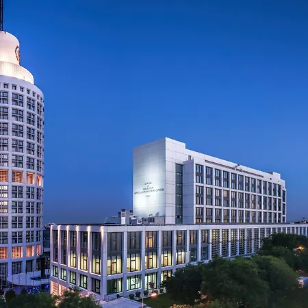 Szálloda Lugal, A Luxury Collection Hotel,